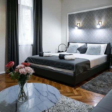 Natalie'S Place Belgrade Exterior photo