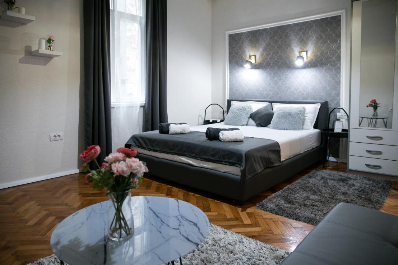 Natalie'S Place Belgrade Exterior photo